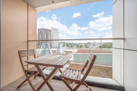 2 bedroom apartment for sale, Cornmill Lane, Lewisham, London