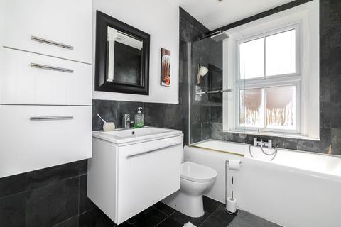 79a Carlyle Road, London, W5 4BP