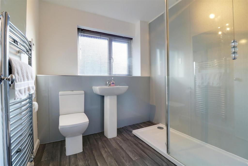 Shower room.jpg