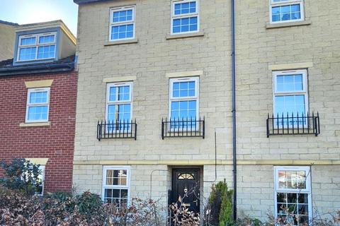 4 bedroom terraced house to rent, Barnsley Road, Wombwell S73
