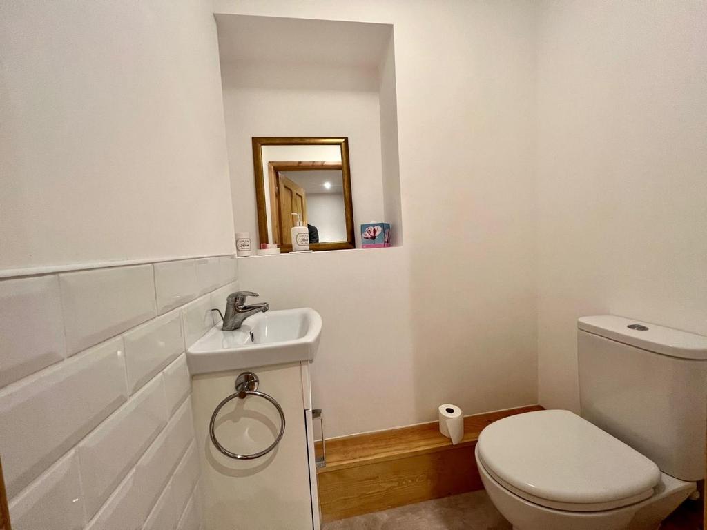 Cloakroom.jpg