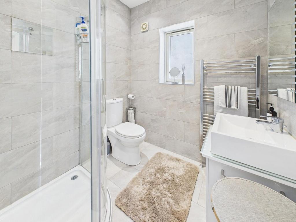 CAM04899 G0-PR0054-STILL022.jpg