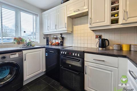 8 Lapin Lane, Hatch Warren, Basingstoke, RG22 4XH