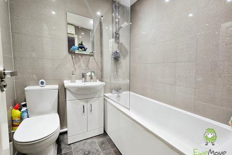 8 Lapin Lane, Hatch Warren, Basingstoke, RG22 4XH