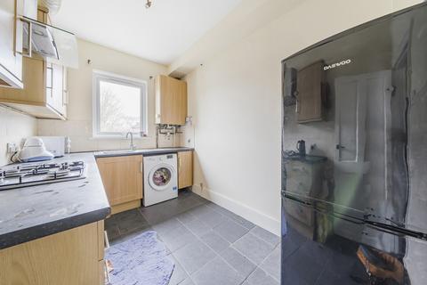 2 bedroom apartment for sale, Manor Lane, Lee