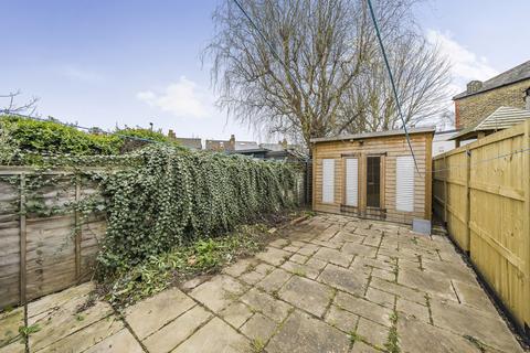 2 bedroom apartment for sale, Manor Lane, Lee