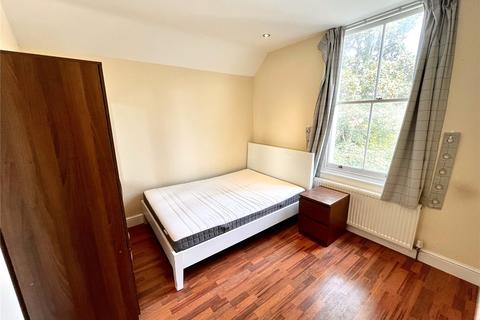 3 bedroom maisonette to rent, Englewood Road, London, SW12