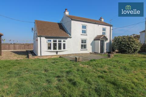 4 bedroom detached house for sale, Saddleback Road, South Cockerington LN11