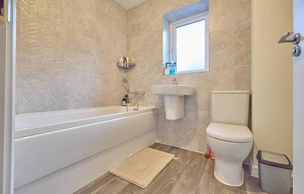 Rear Family Bathroom