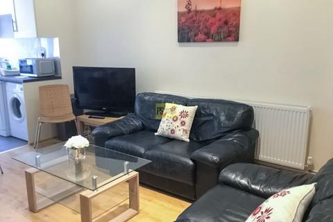 6 bedroom terraced house to rent, Dawlish Road, Birmingham B29
