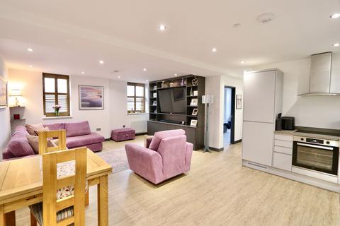 2 bedroom apartment for sale, William Street, Gilfach, CF81