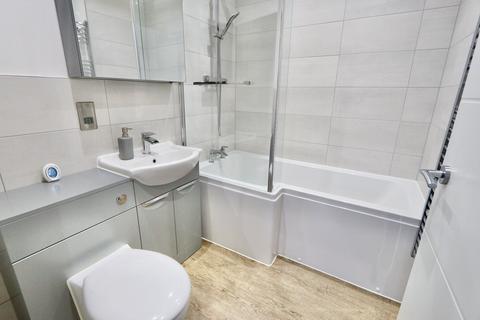 2 bedroom apartment for sale, William Street, Gilfach, CF81