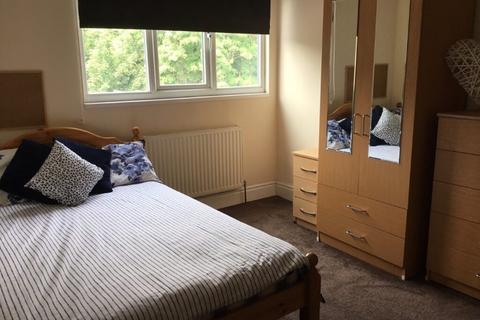 1 bedroom property to rent, Heeley Road, Birmingham B29