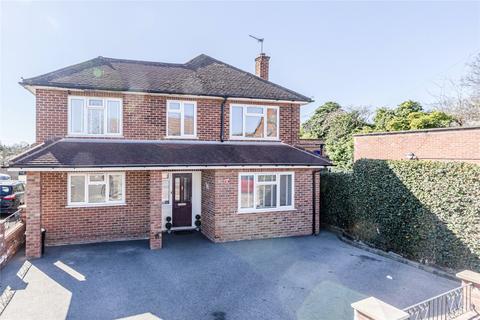 47 Stepgates, Chertsey, KT16 8HT