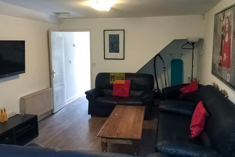 7 bedroom terraced house to rent, Teignmouth Road, Birmingham B29
