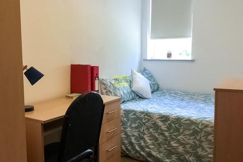 7 bedroom terraced house to rent, Teignmouth Road, Birmingham B29