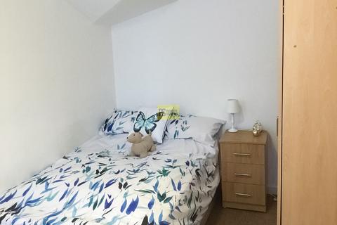 7 bedroom terraced house to rent, Teignmouth Road, Birmingham B29