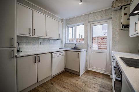 3 bedroom semi-detached house for sale, Lawn Lane, Hemel Hempstead, HP3
