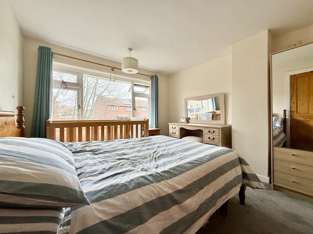 Bedroom1.jpg