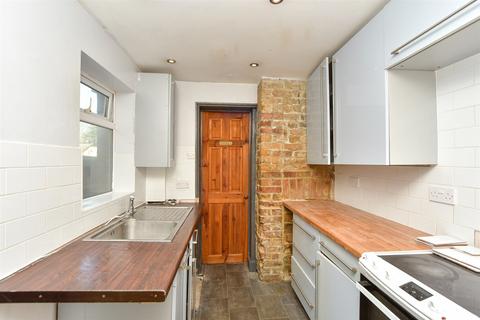 7 Station Road, Meopham, Gravesend, DA13 0LX