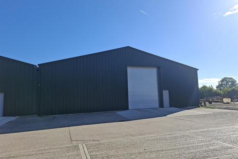 Warehouse to rent - Melton Road, Waltham On The Wolds, Melton Mowbray LE14 4AJ