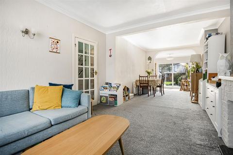120 Erskine Road, Sutton, SM1 3BW