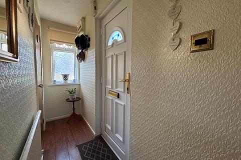 3 bedroom semi-detached house for sale, Gwscwm Park, Burry Port