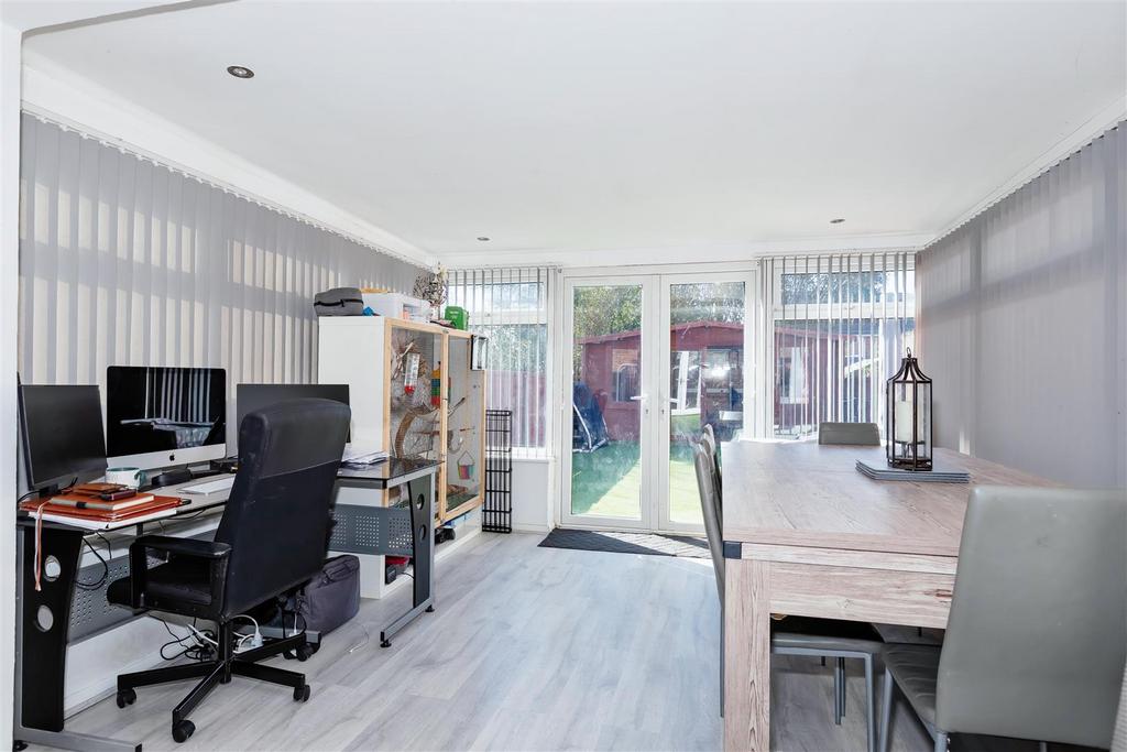 Chesterfield Ave 23.jpg