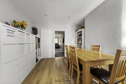 3 bedroom semi-detached house for sale, Hectorage Road, Tonbridge