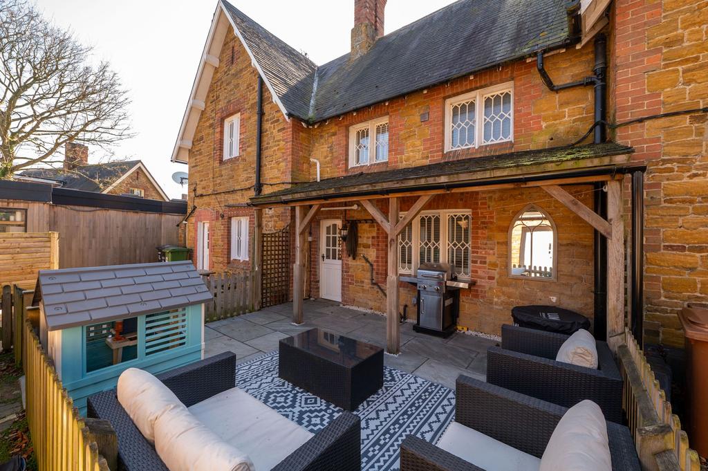 Rear Courtyard