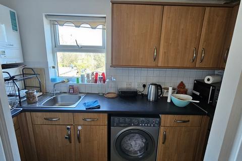 2 bedroom flat for sale, London SE25