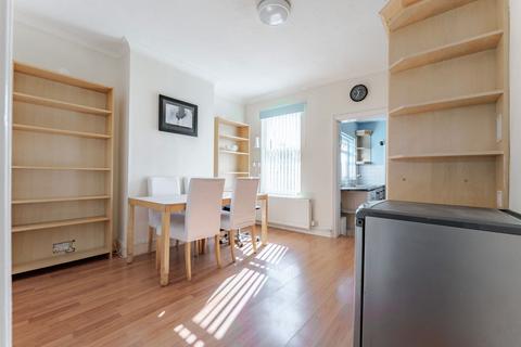 3 bedroom terraced house for sale, Armes Street, Norwich