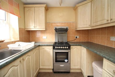 2 bedroom terraced house for sale, Barn Close, Peterborough