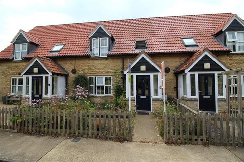 2 bedroom terraced house for sale, Barn Close, Peterborough