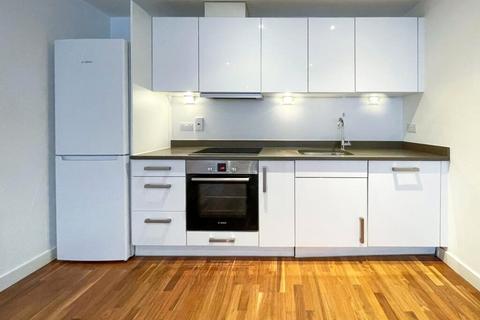 2 bedroom apartment to rent, Wellington Road, Kensal Green, London, NW10