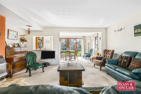 3 bedroom link detached house for sale, Elizabeth Road, RG9 1RA