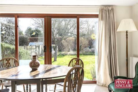 3 bedroom link detached house for sale, Elizabeth Road, RG9 1RA