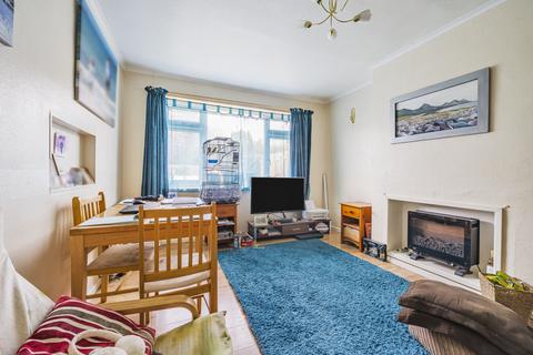 2 bedroom semi-detached house for sale, Swindon Road, Stratton St Margaret, Swindon, SN3