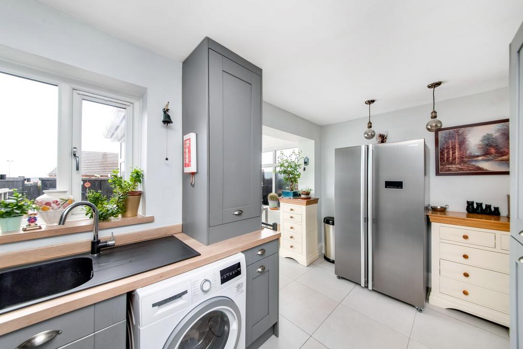 Open plan dining kitchen