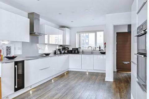 47 Renard Way, Trumpington, Cambridge, CB2 9EW