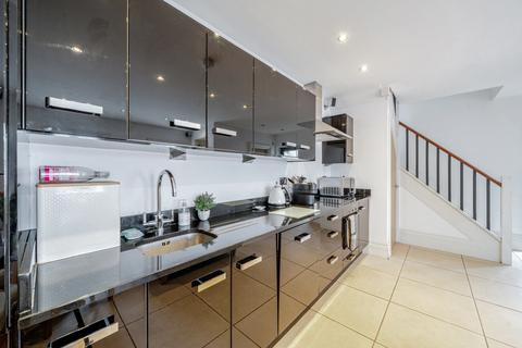 2 bedroom detached house for sale, Moorend Street, Cheltenham, Gloucestershire