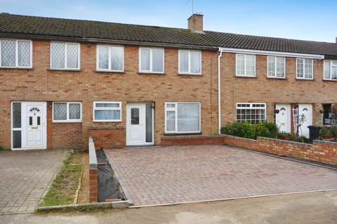 3 bedroom terraced house to rent, Cherry Way, Hatfield, Hatfield, AL10