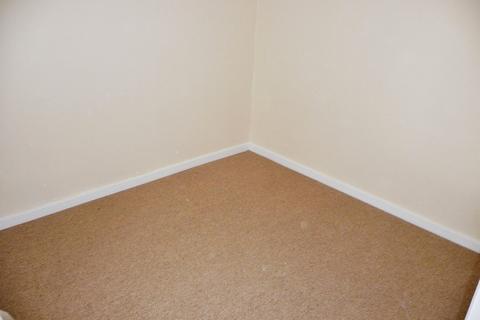 3 bedroom terraced house to rent, Cherry Way, Hatfield, Hatfield, AL10