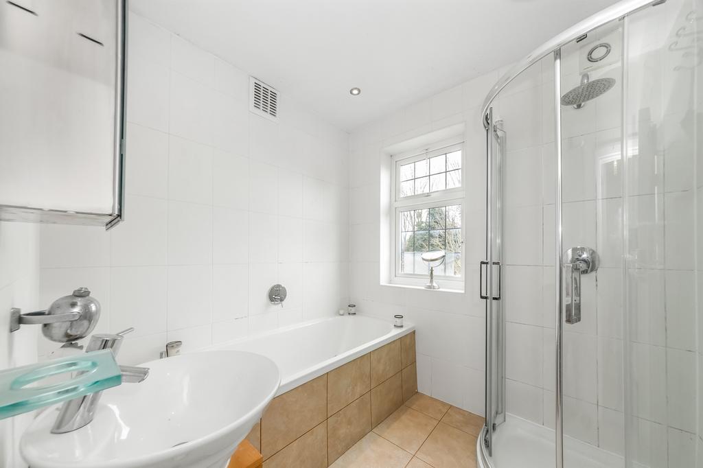 First Floor Bathroom