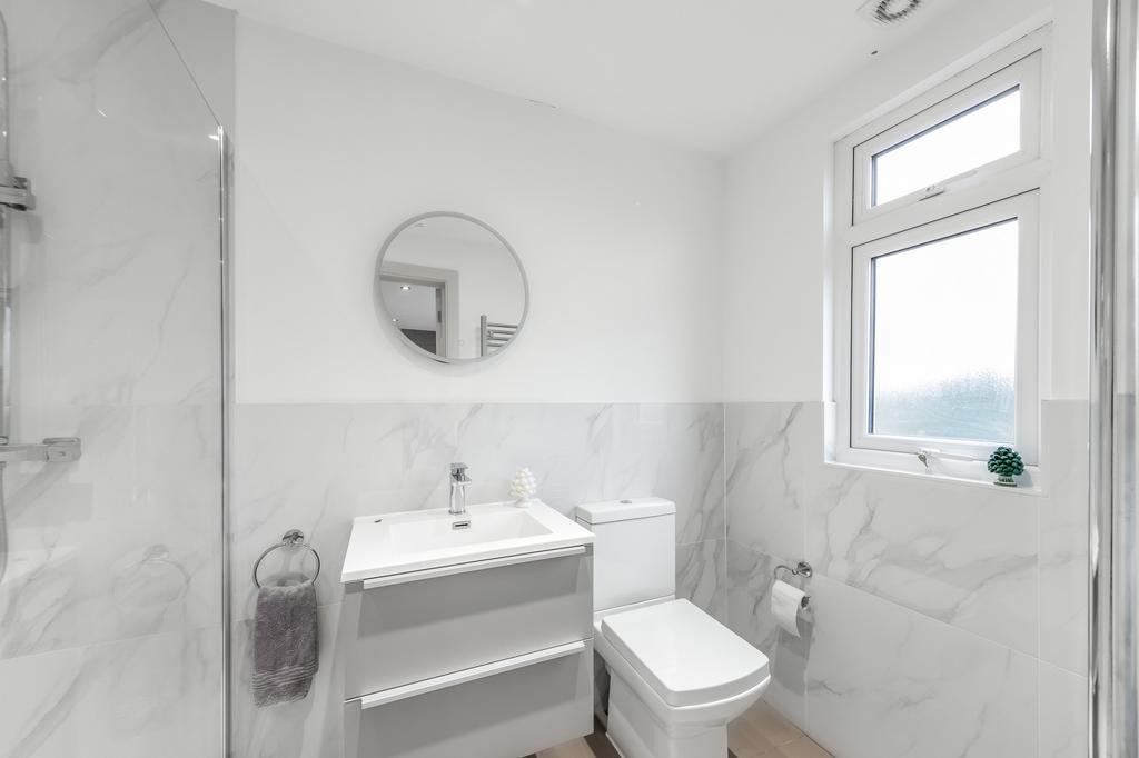 Ensuite Shower Room Second Floor