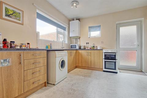 3 bedroom detached bungalow for sale, St. Albans Road, Cambridge