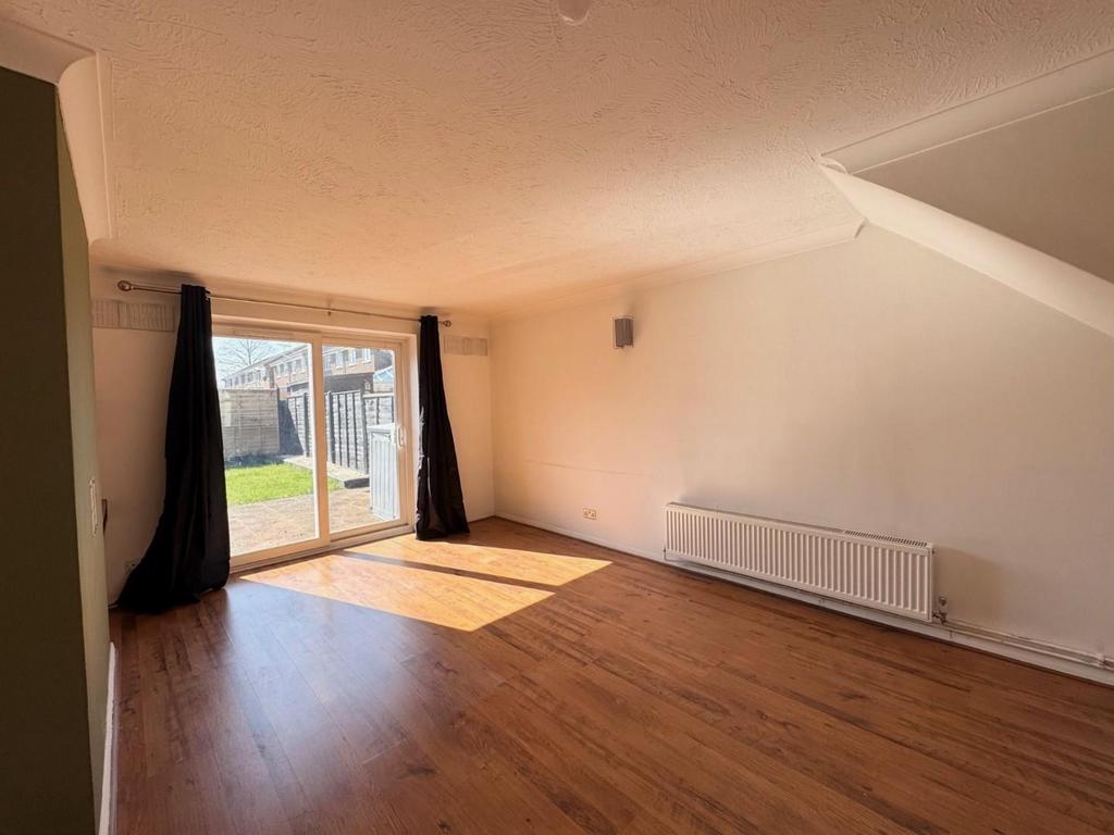 Lounge2.jpg