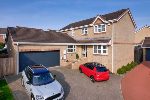 42 Oakleigh View, Baildon, Shipley, BD17 5TP