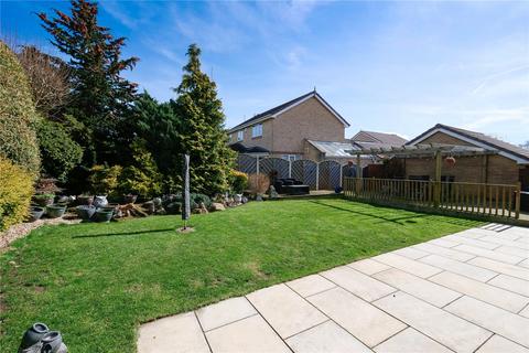 42 Oakleigh View, Baildon, Shipley, BD17 5TP