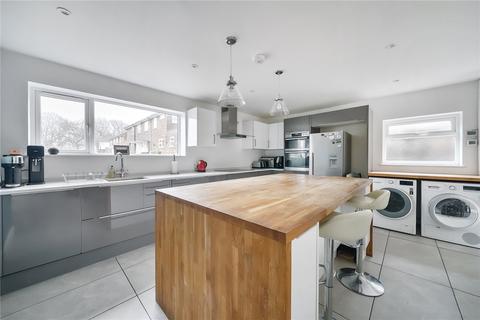 40 Fort Road, Halstead, Sevenoaks, TN14 7BT